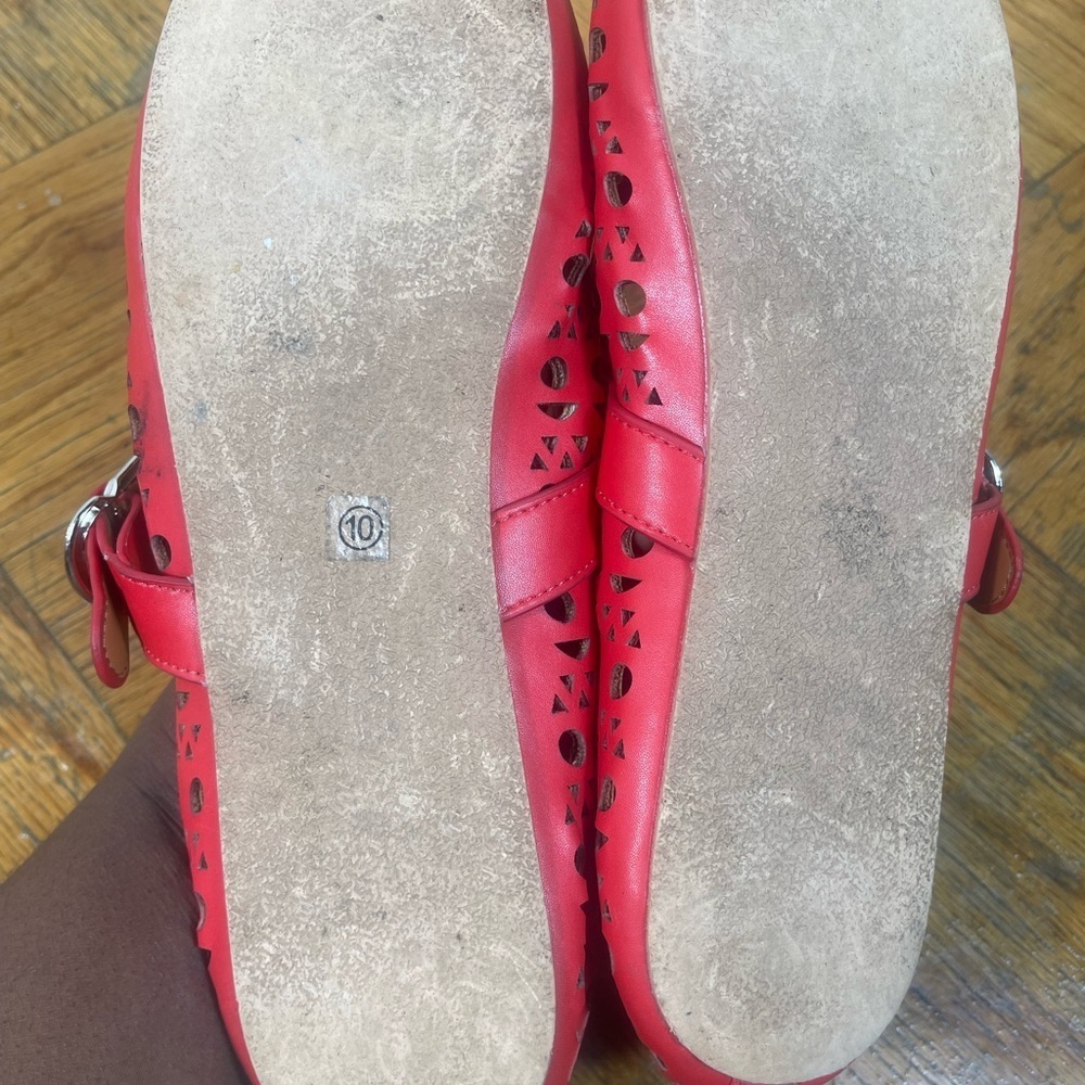 Mary Jane red Perforated Flats size 10 - Picture 5 of 5